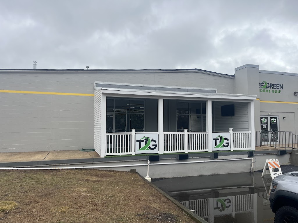 Tee 2 Green Indoor Golf Center - review