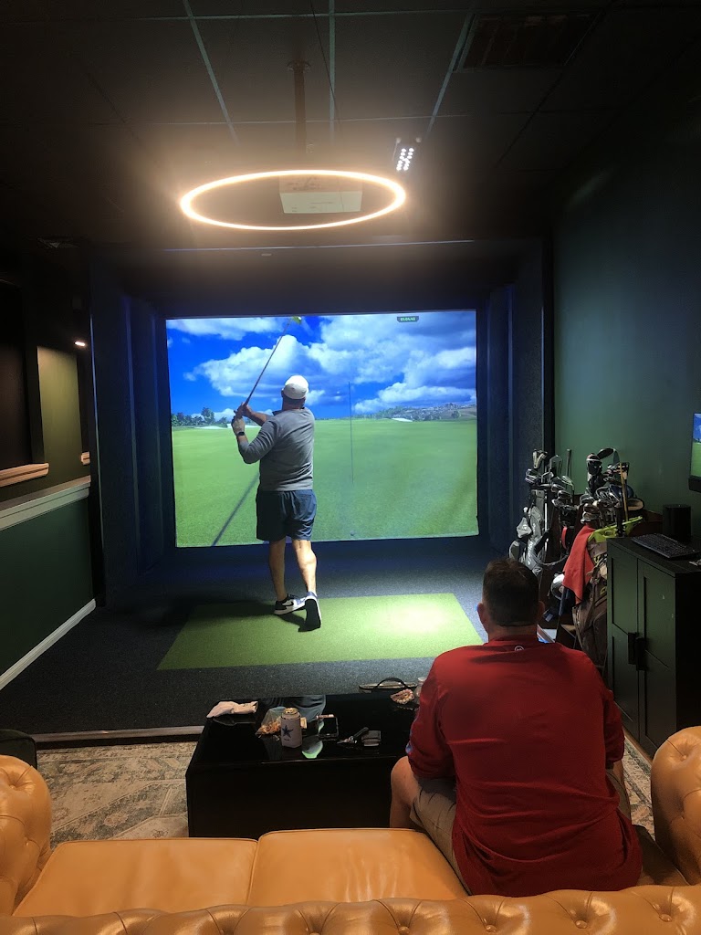 Rev's Golf Lounge - review