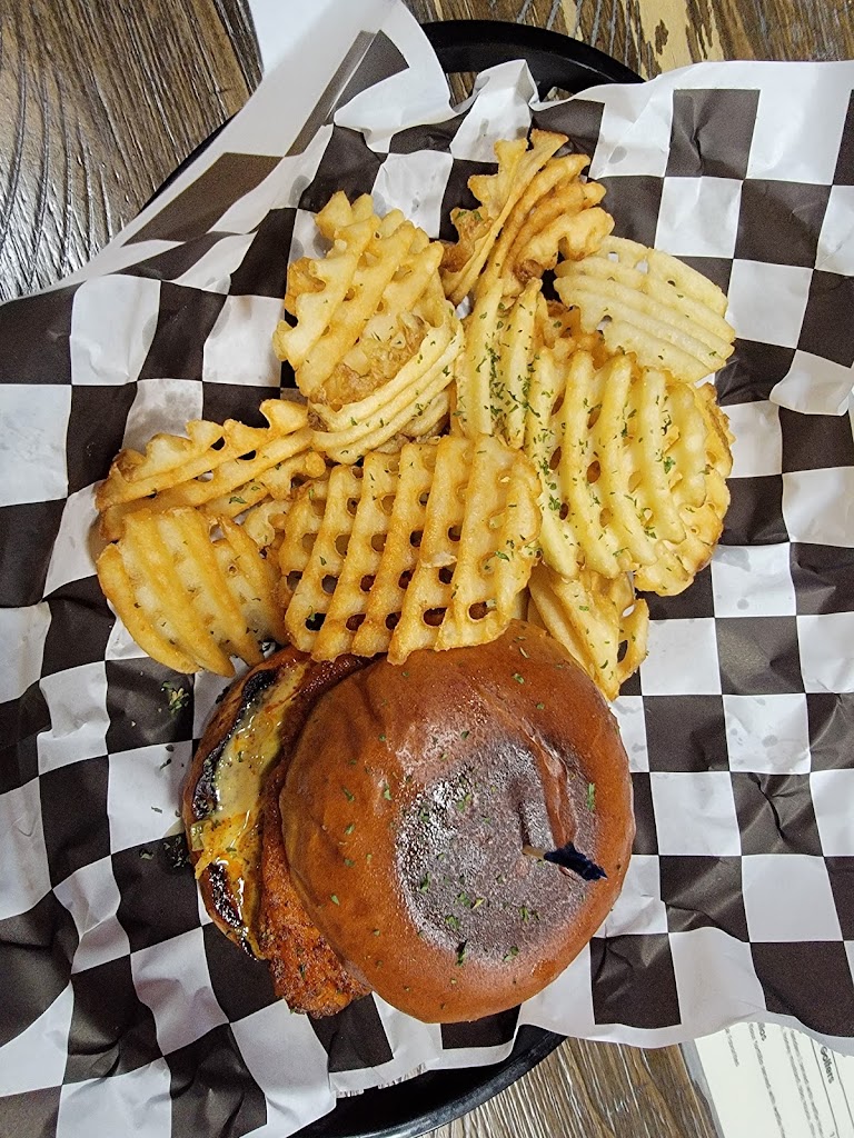 The Daly Round Sports Bar + Indoor Golf - review