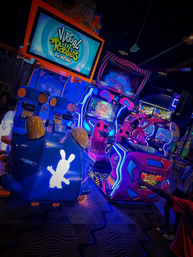 1UP Entertainment + Social - review