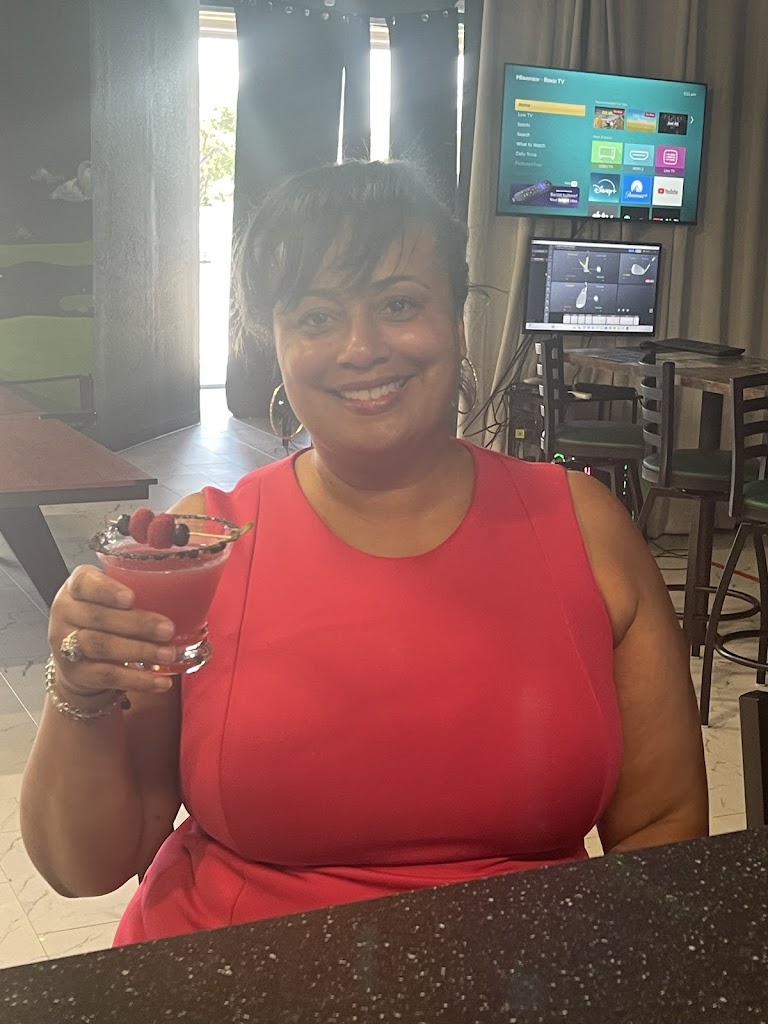 Pin Seeker's Golf Lounge - review