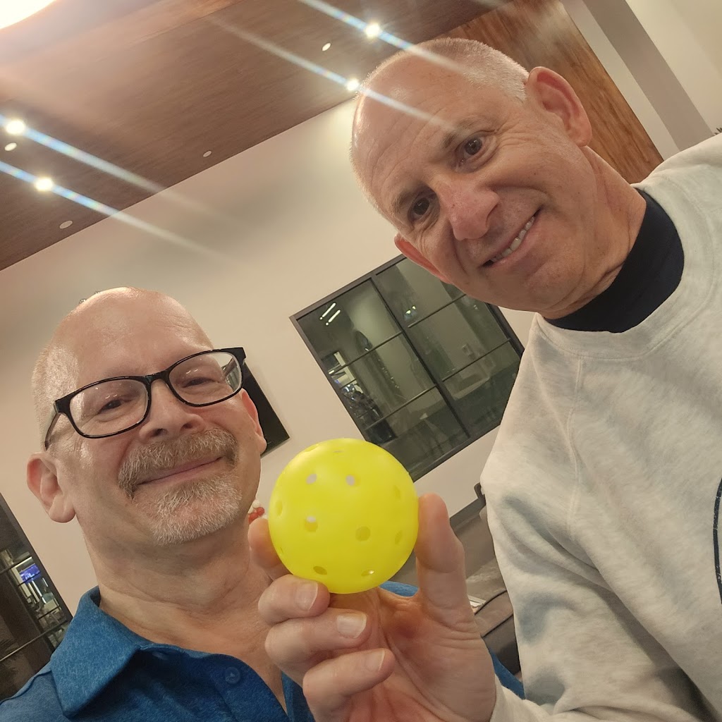 Pickle N Par Club (Melville) - review