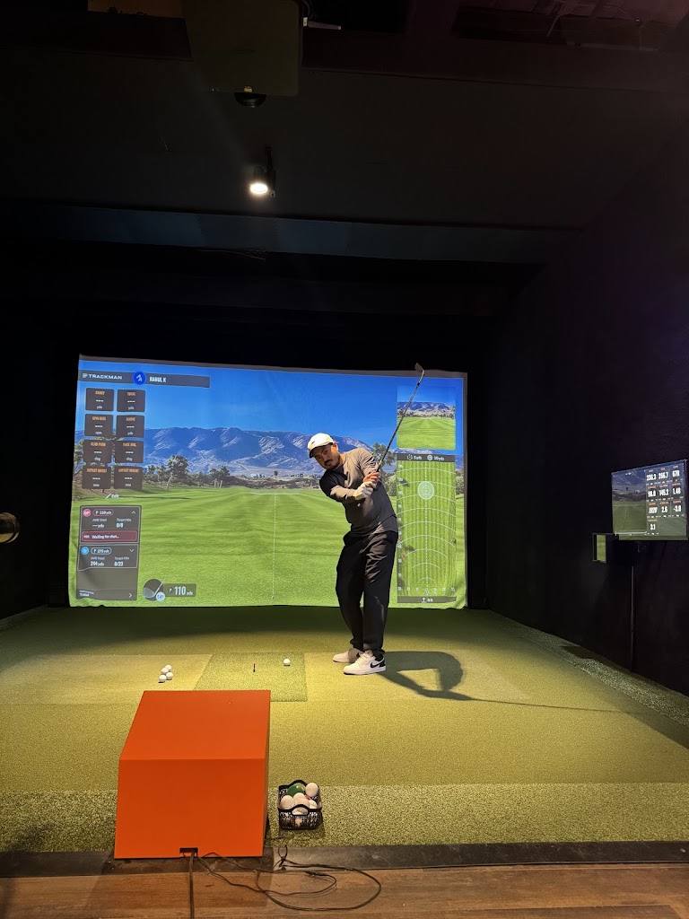 Five Iron Golf - review