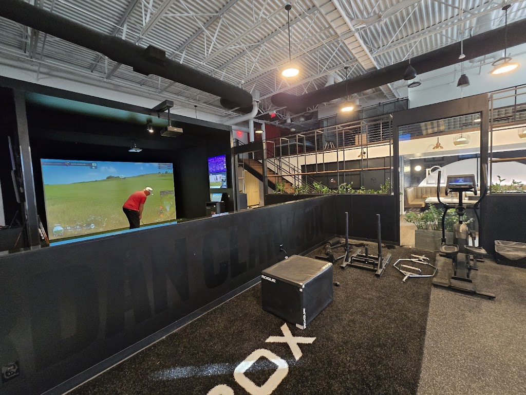 Tee Box Centerville - review