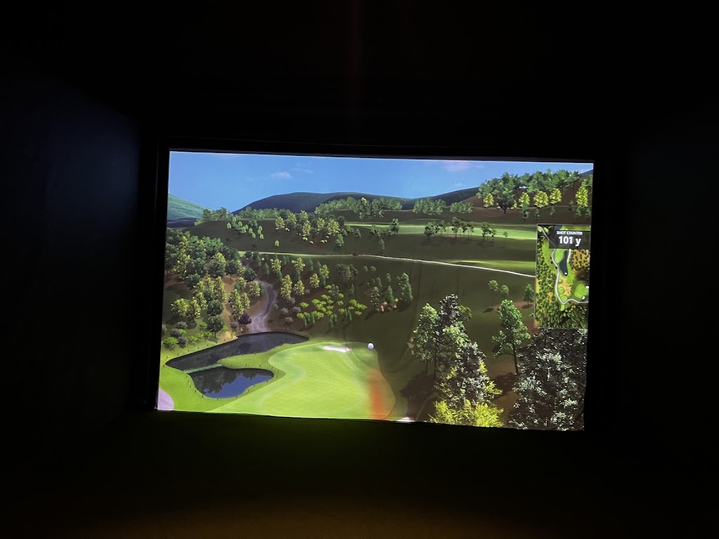 Broheim's Indoor Golf & Pub - review