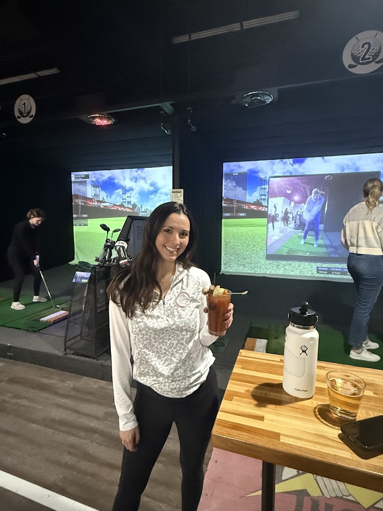 Lakeville Links Indoor Golf - review