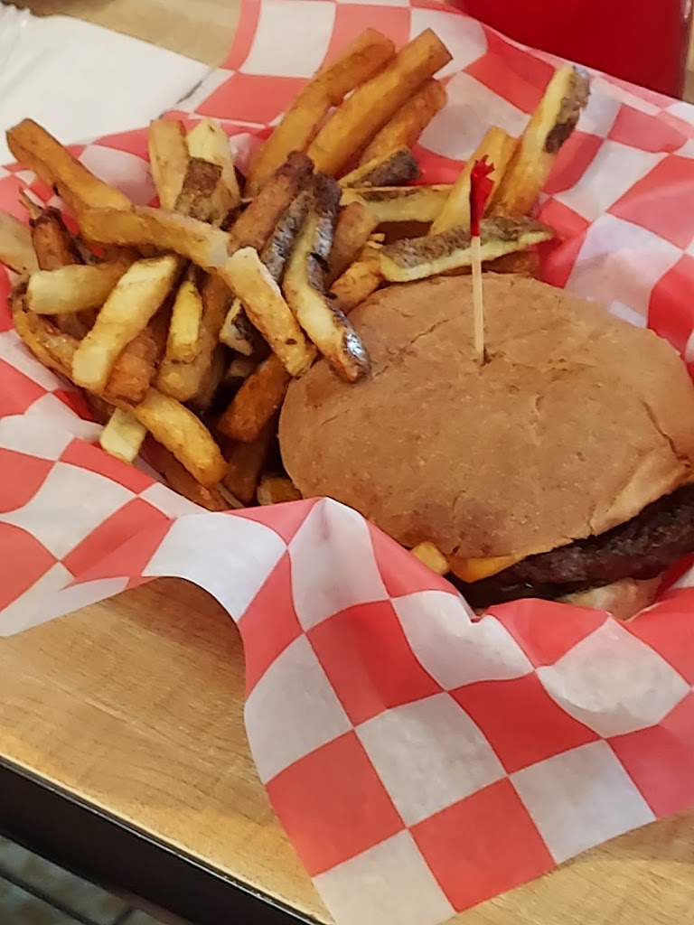 The Caddy Shack Indoor Golf and Fun - review