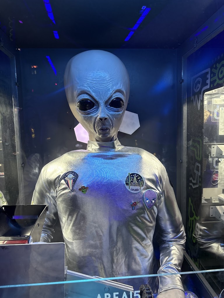 Five Iron Golf - review