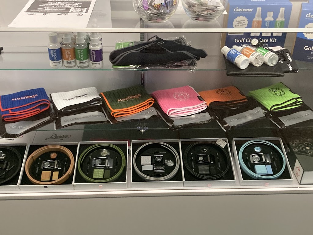 Albatross Indoor Golf - review