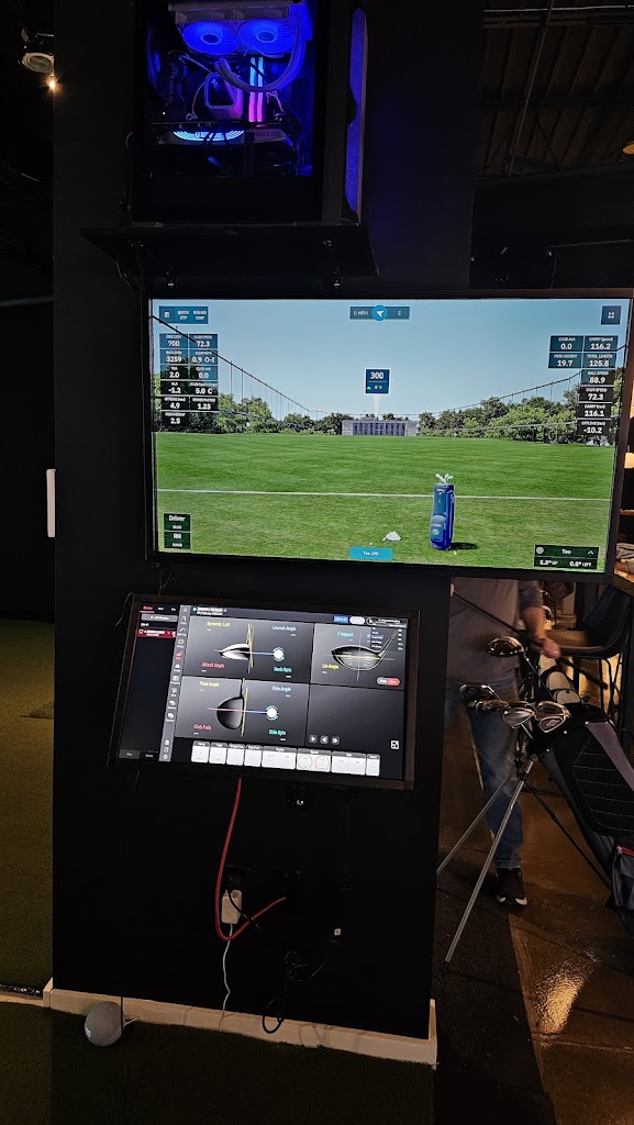 Tee 2 Green Indoor Golf & Lounge - review